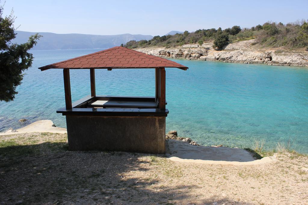 Apartman Luburic Pinezići Dış mekan fotoğraf